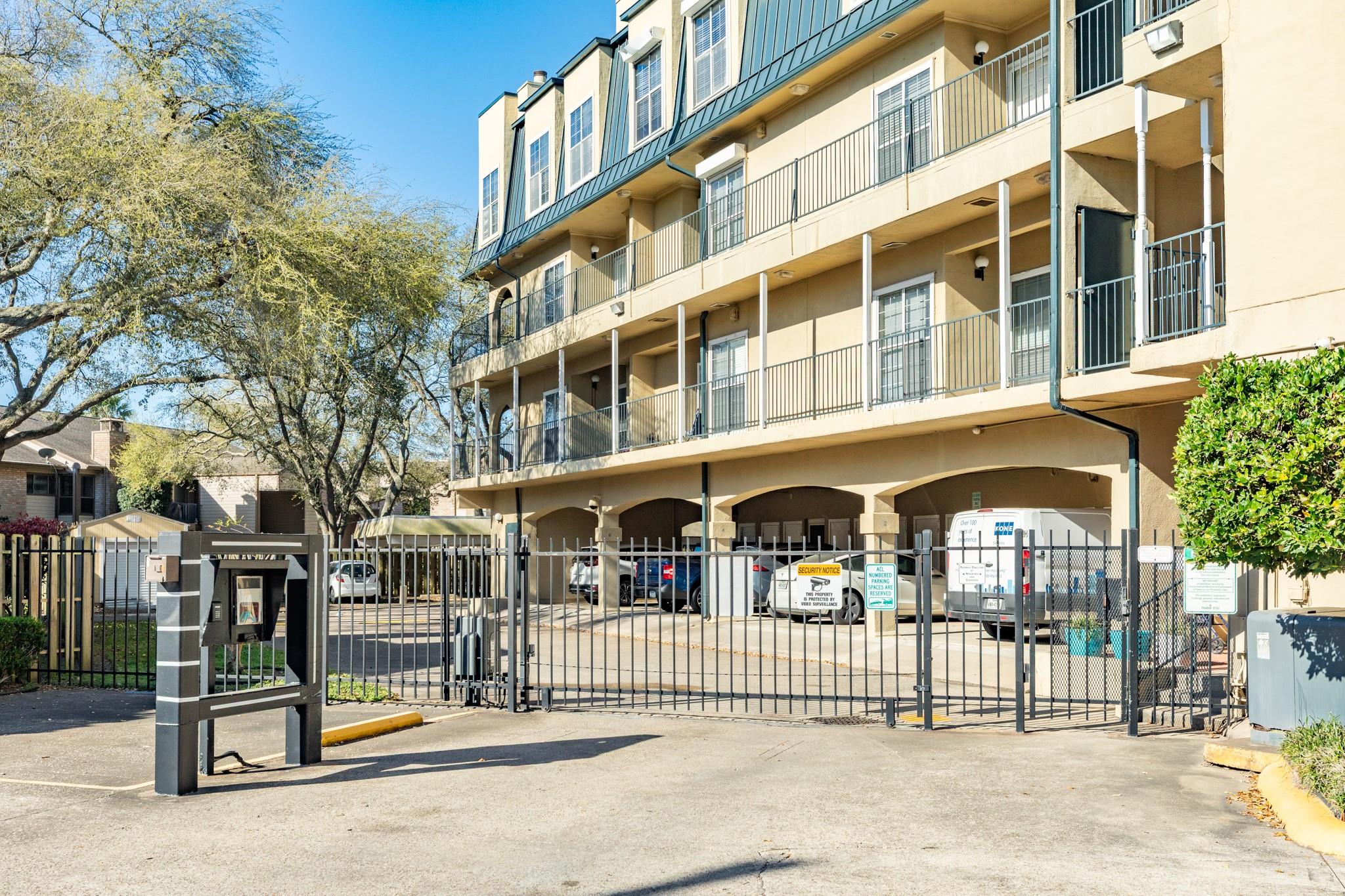 921 Marine Drive 120
