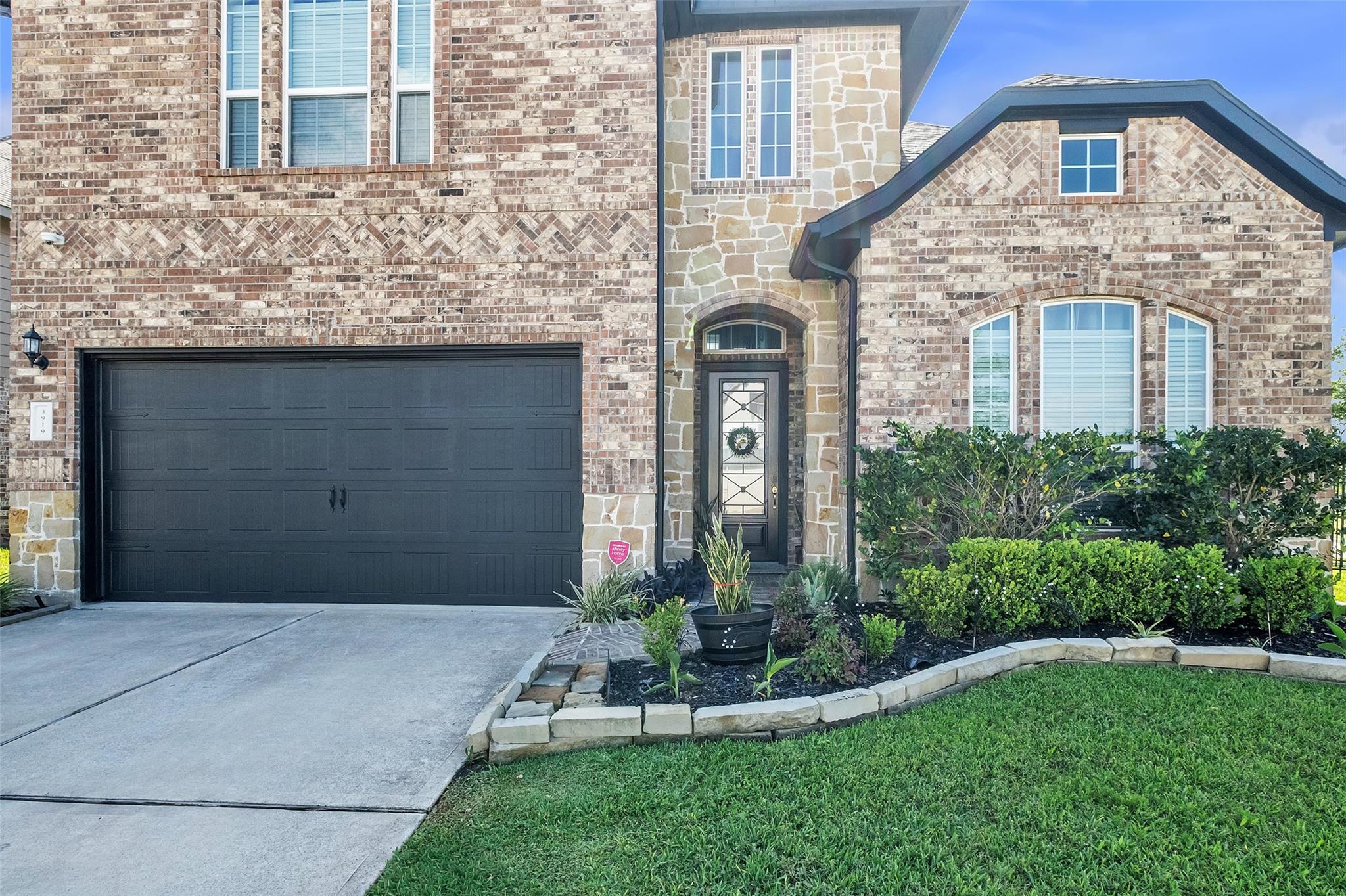 3919 Cantone Grotto Court