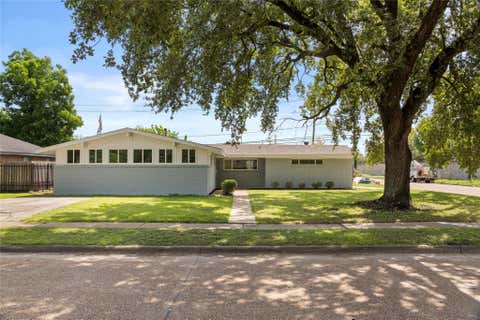 Photo of 9202 Sunnywood Drive, Houston, TX 77088 (MLS # 82027577)