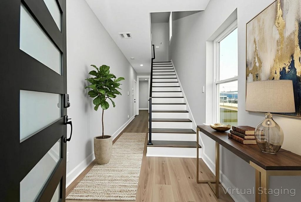 Photo of 1601 Sylvester Road Rd, Houston, TX 77009 (MLS # 73639271)