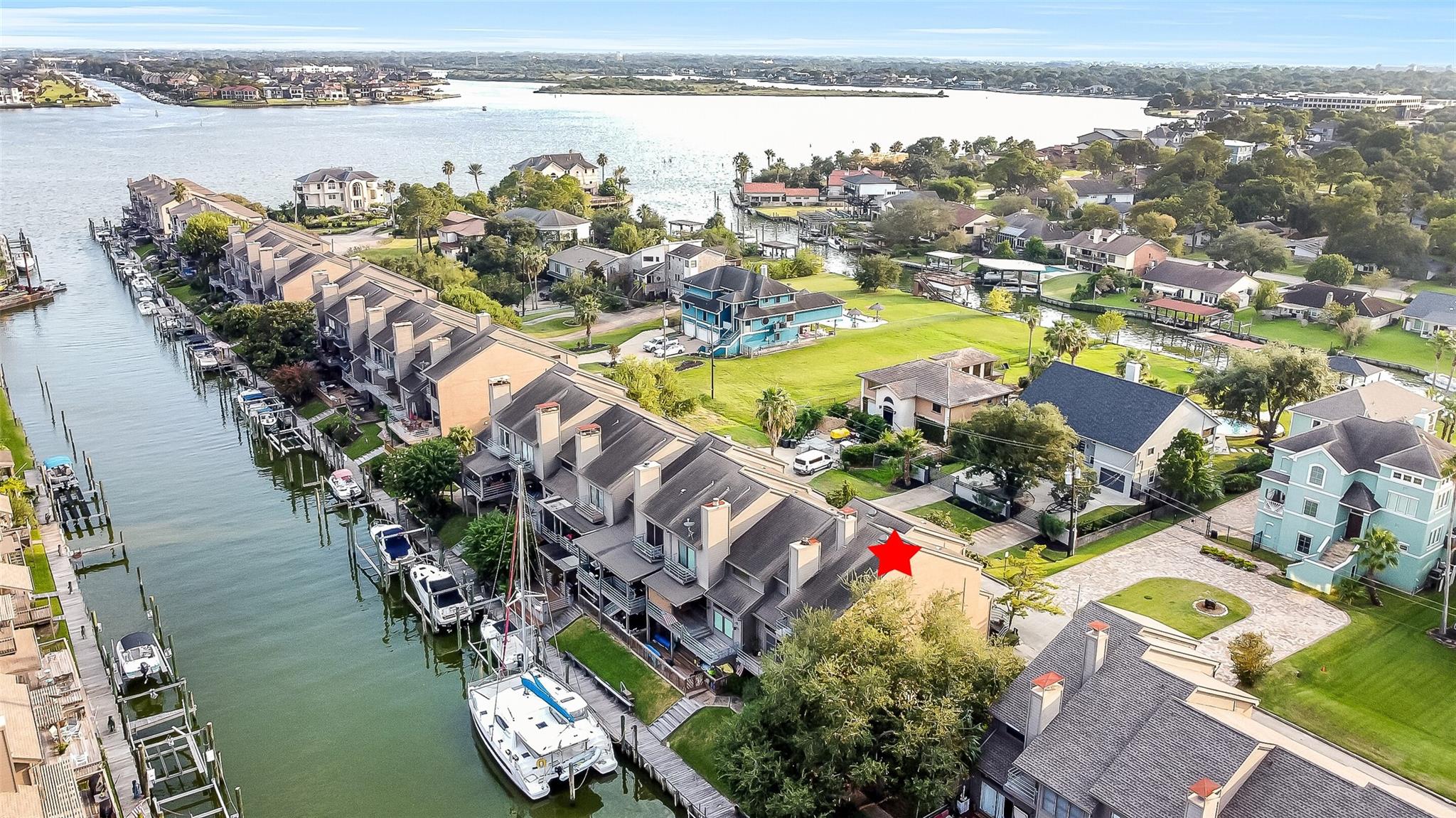 18201 Sandy Cove