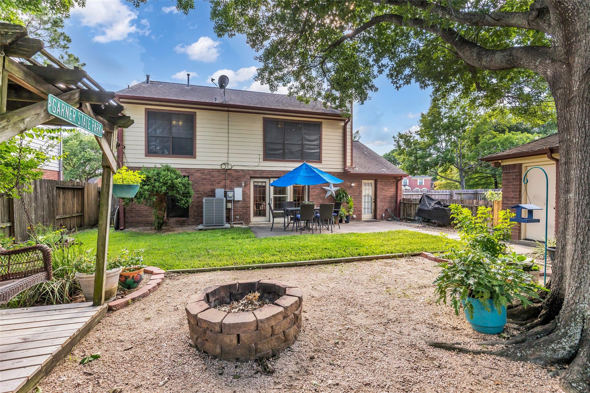 15426 Freestone Peach Lane