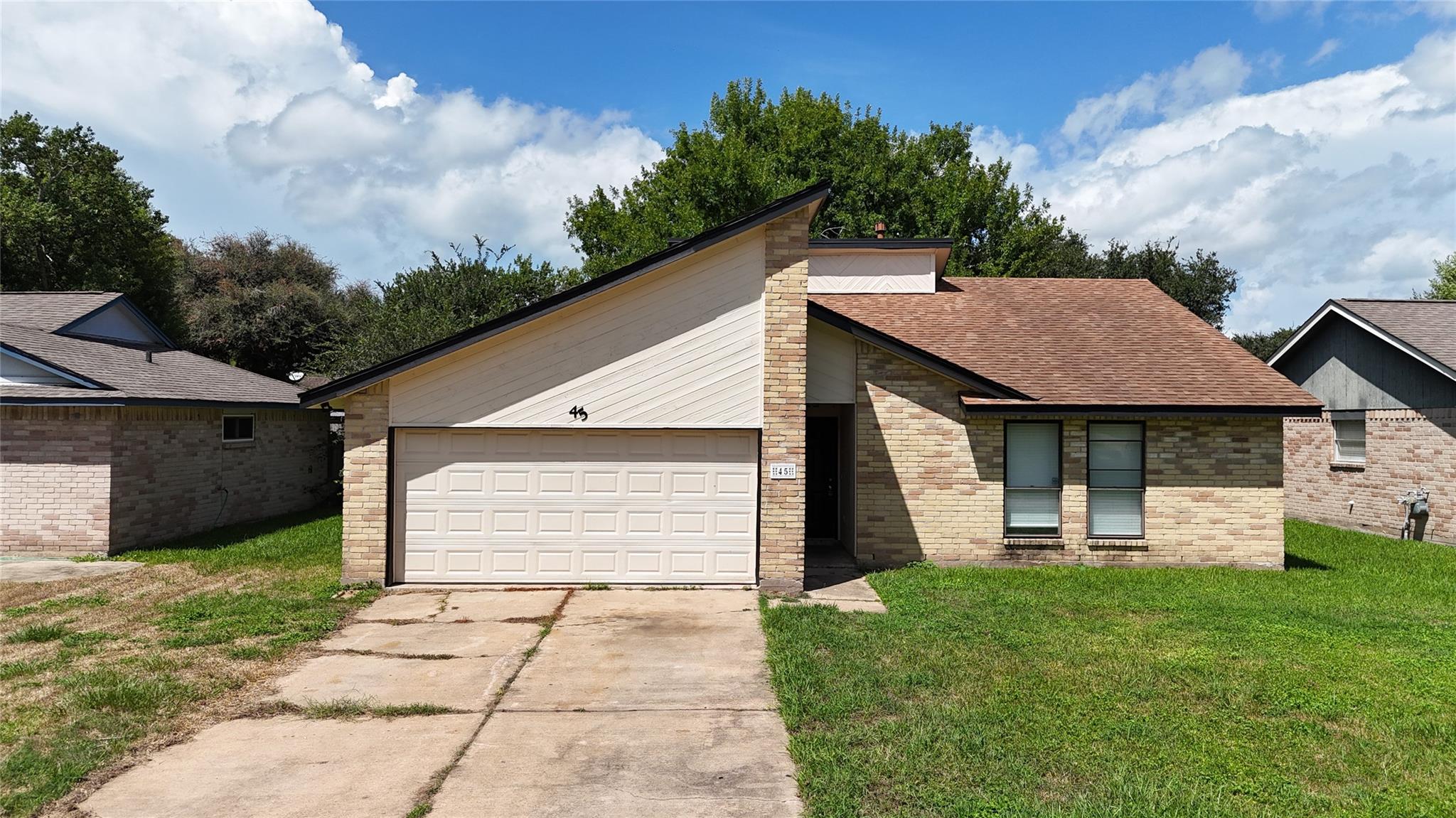 45 Ranch House Loop
