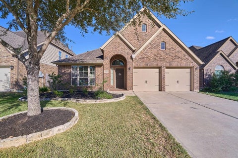 Photo of 3415 Sterling Garden Lane, Pearland, TX 77584 (MLS # 9807624)