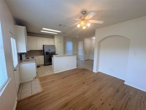 Townhouse For Rent - 14403 Fairbuff Lane<br/> Houston, TX 77014