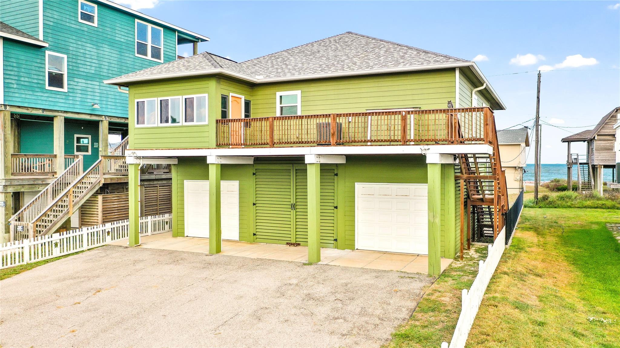 221 Seashell Drive