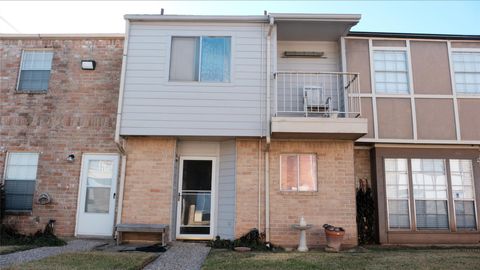 Photo of 9200 W Bellfort Street #12, Houston, TX 77031 (MLS # 59624424)