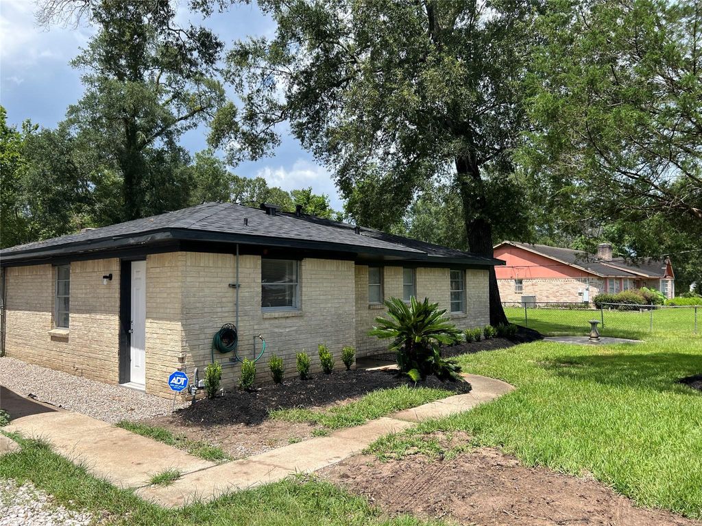 Photo of 22755 E Martin Drive, Porter, TX 77365 (MLS # 67200924)