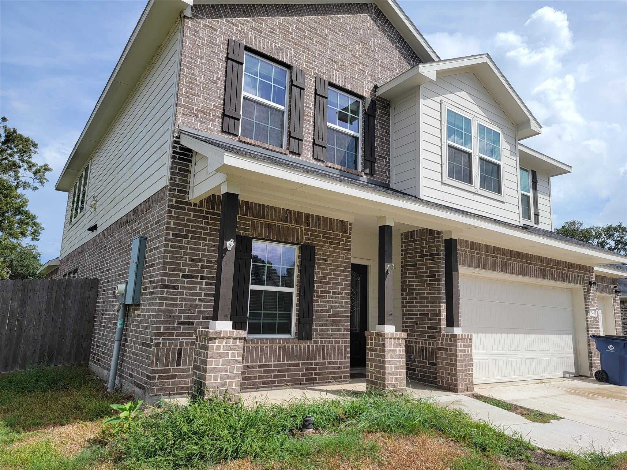 2347 Ridgewood Drive