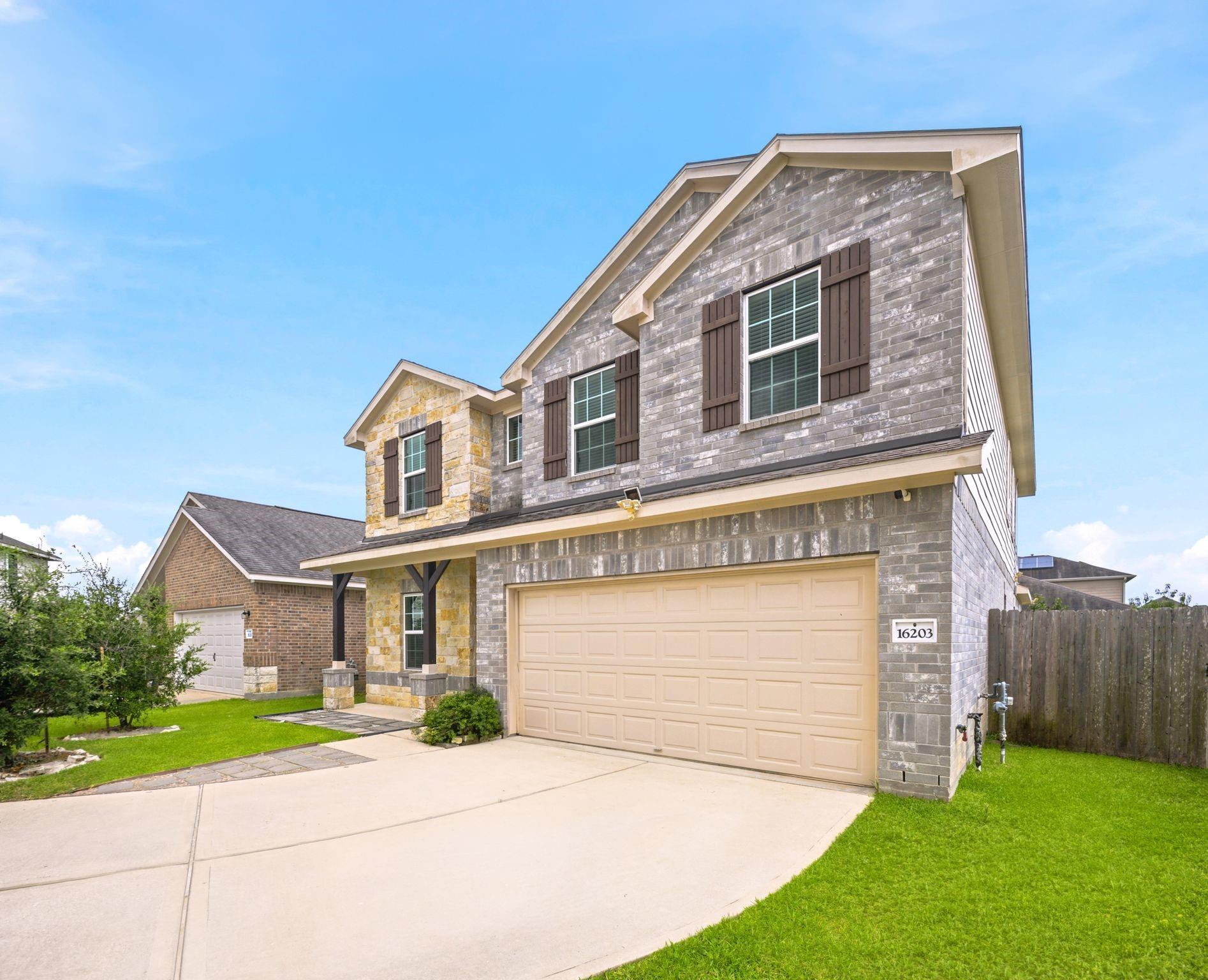 16203 Centennial Light Drive