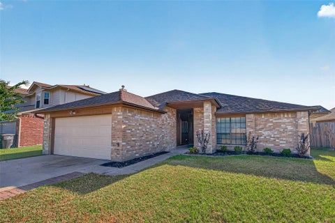 Photo of 11410 Sunny Creek Drive, Houston, TX 77066 (MLS # 24077678)