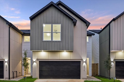 Photo of 955 Highland Light Lane Ln, Houston, TX 77091 (MLS # 58989347)