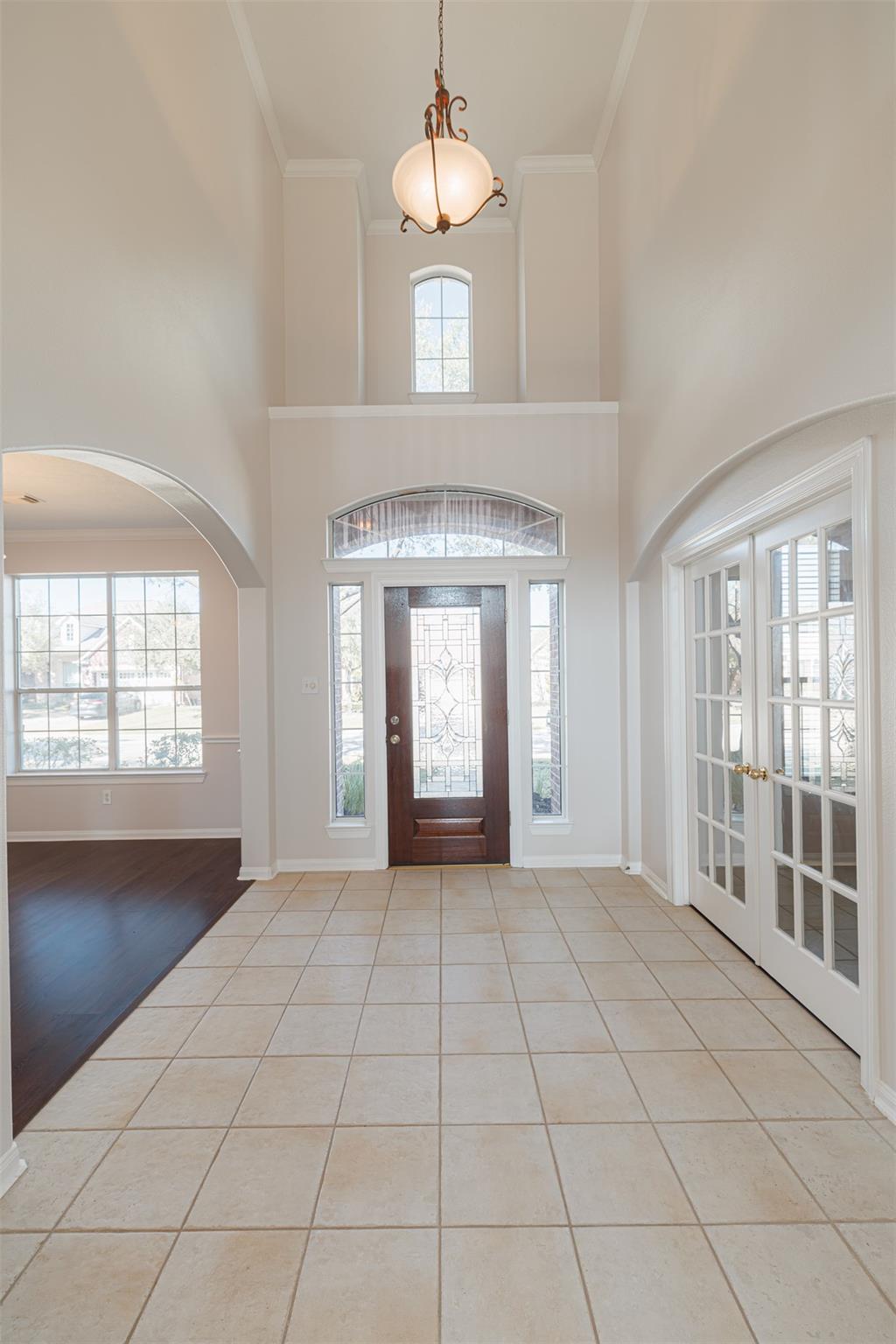 12815 Mossy Ledge Drive