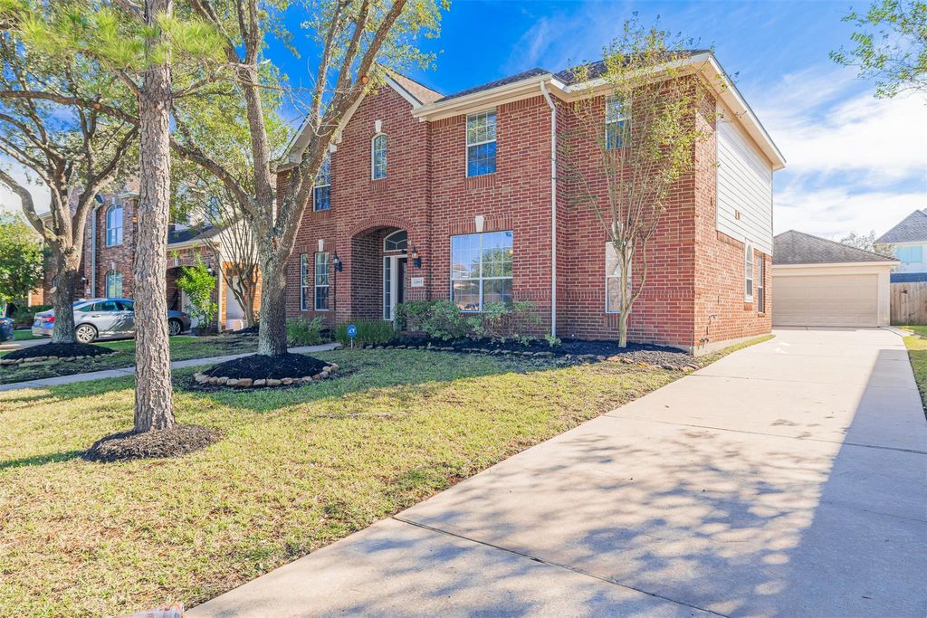 Photo of 12815 Mossy Ledge Drive, Tomball, TX 77377 (MLS # 26026352)