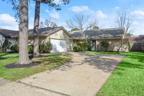Photo of 15606 Stoney Fork Drive, Houston, TX 77084 (MLS # 41615518)