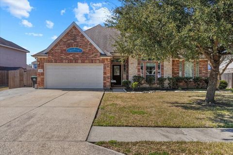 Photo of 8611 Rocky River Street, Cove, TX 77523 (MLS # 69050631)