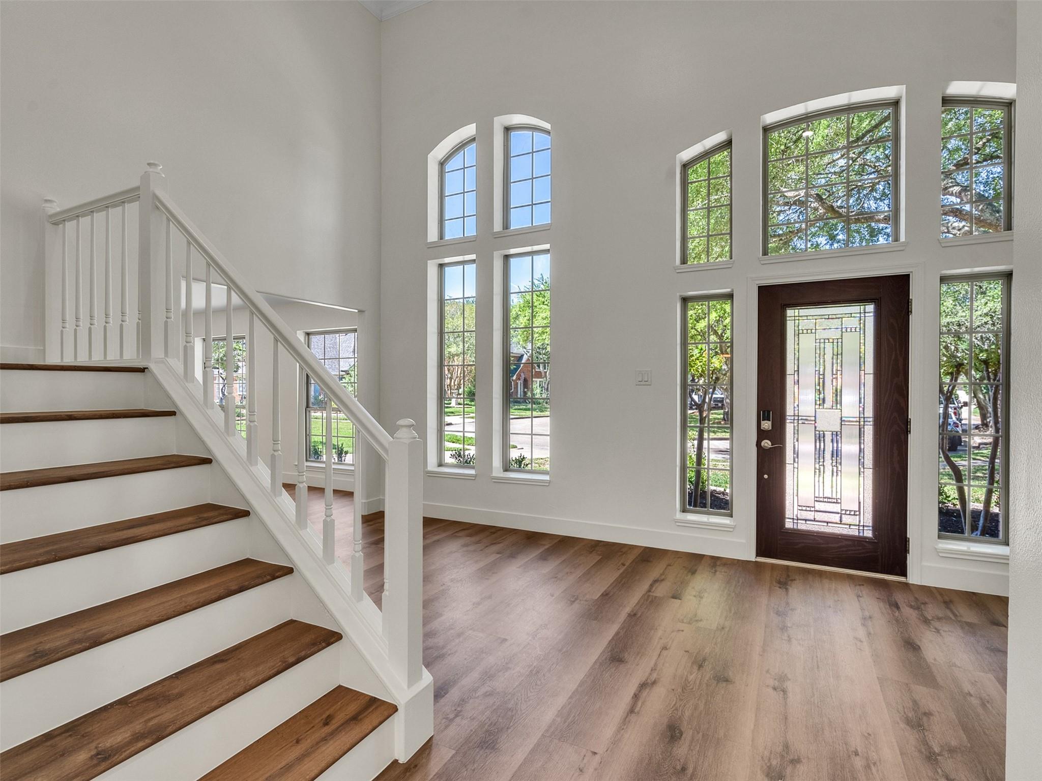 2109 Bay Hill Drive