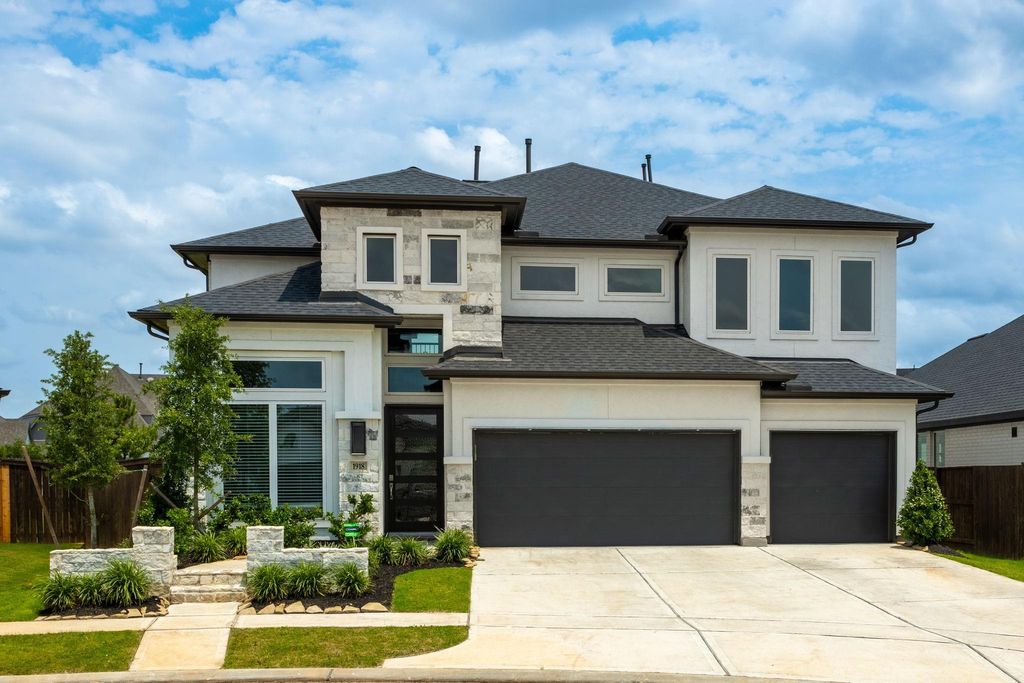 Photo of 1918 Longcroft Lane, Katy, TX 77493 (MLS # 95798856)