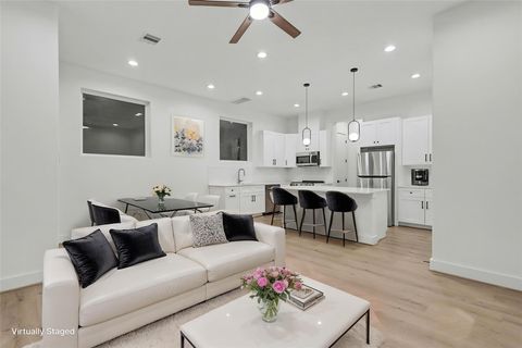 Photo of 203 Danna Lane #A, Houston, TX 77009 (MLS # 42851419)