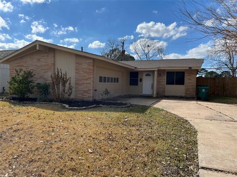 Photo of 12110 Braewick Drive, Houston, TX 77035 (MLS # 14165248)