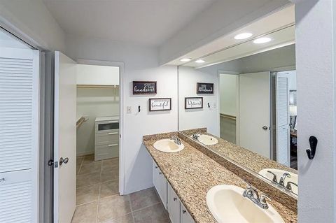 Tiny photo for 14427 Briarhills Parkway, Houston, TX 77077 (MLS # 26526087)