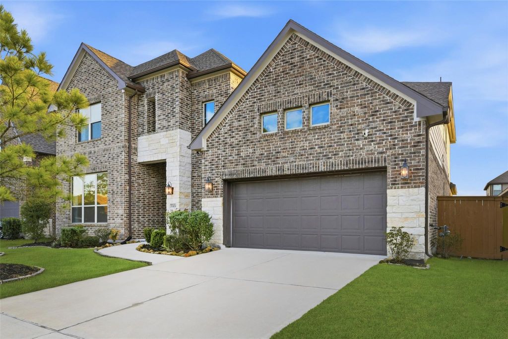 Photo of 12434 Tullich Run Drive, Humble, TX 77346 (MLS # 72298165)