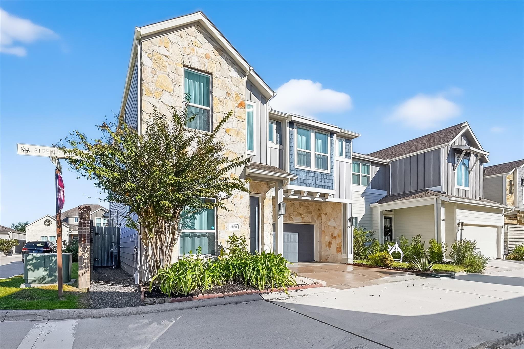 10016 Steeple Farms Drive