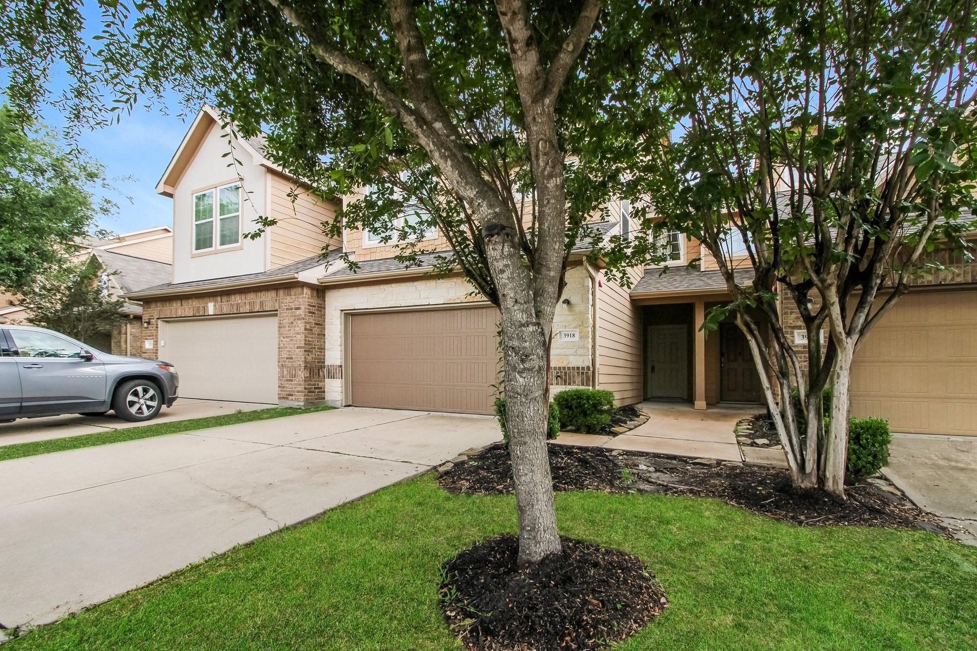 3918 Calgary Circle