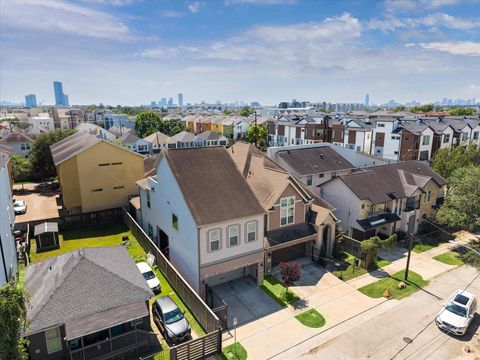 4415 Marina Street Houston TX 77007