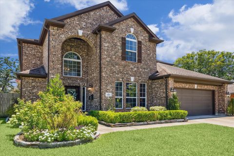 Photo of 1515 Thornton Road, Houston, TX 77018 (MLS # 57012309)