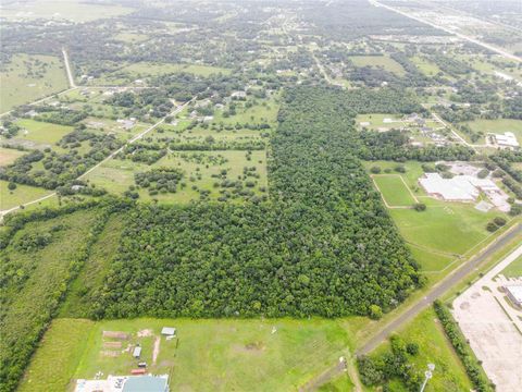 Photo of 0 Lewis Lane, Manvel, TX 77578 (MLS # 29888669)