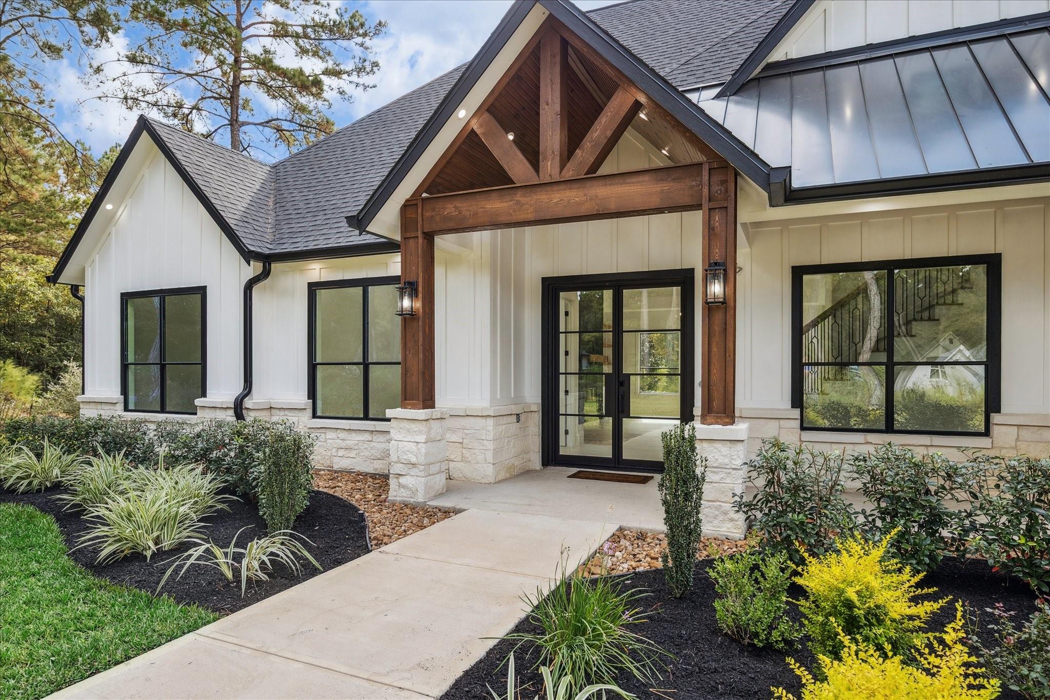26500 Maverick Lane