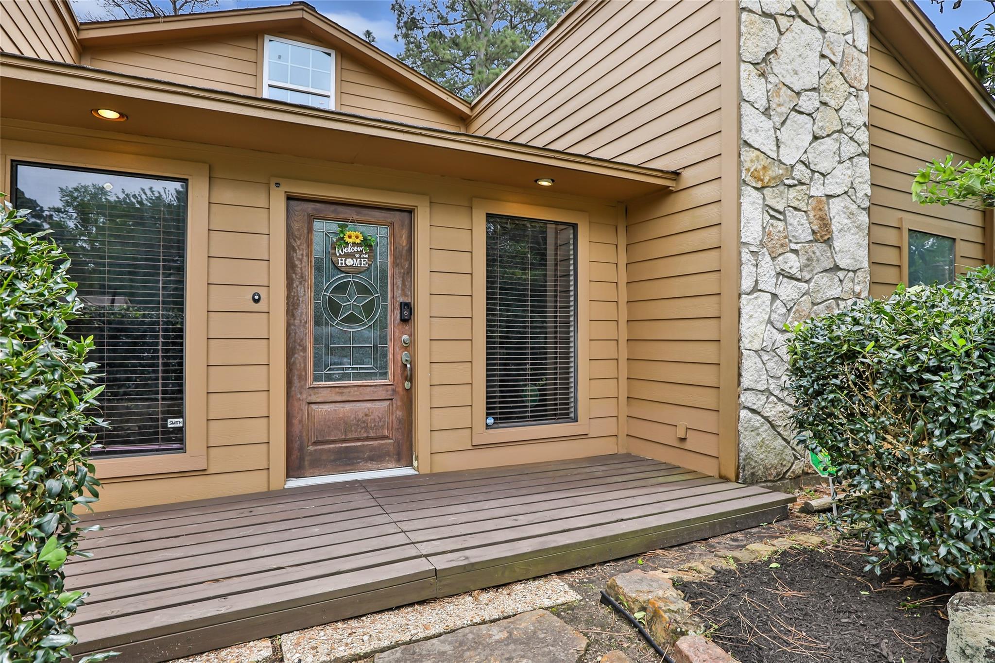 2103 White Feather Trail