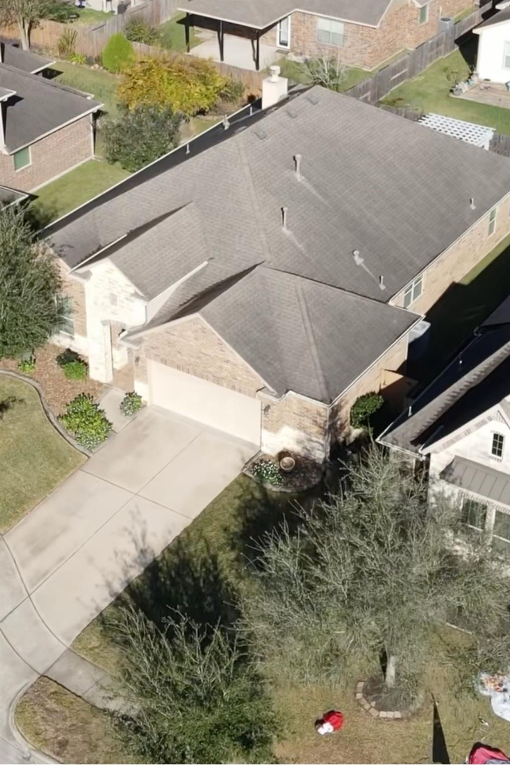 2872 Lombardia Drive