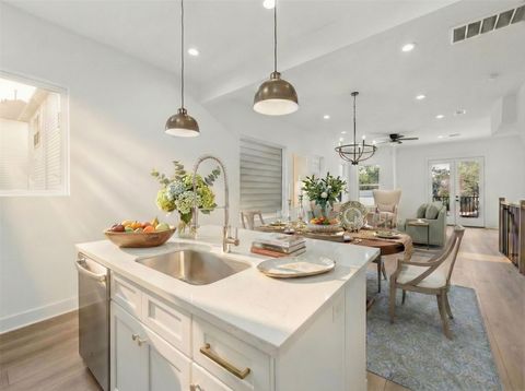 Photo of 2826 Versailles Oak Lane, Houston, TX 77092 (MLS # 82253595)