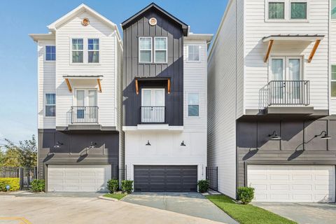 2826 Versailles Oak Lane Houston TX 77092