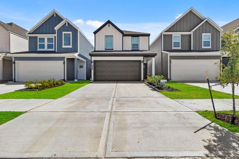 Photo of 2628 Afton Heights Way, Houston, TX 77051 (MLS # 73843439)