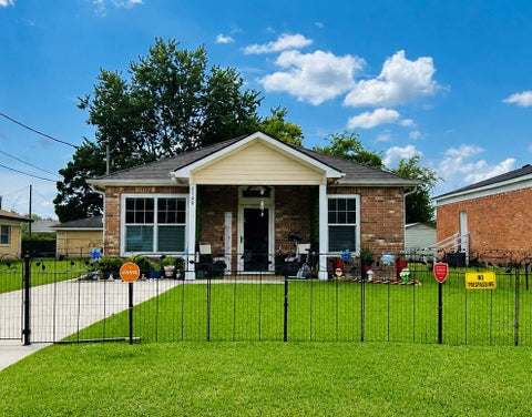 Photo of 6509 Carver Avenue, Texas City, TX 77591 (MLS # 7628761)