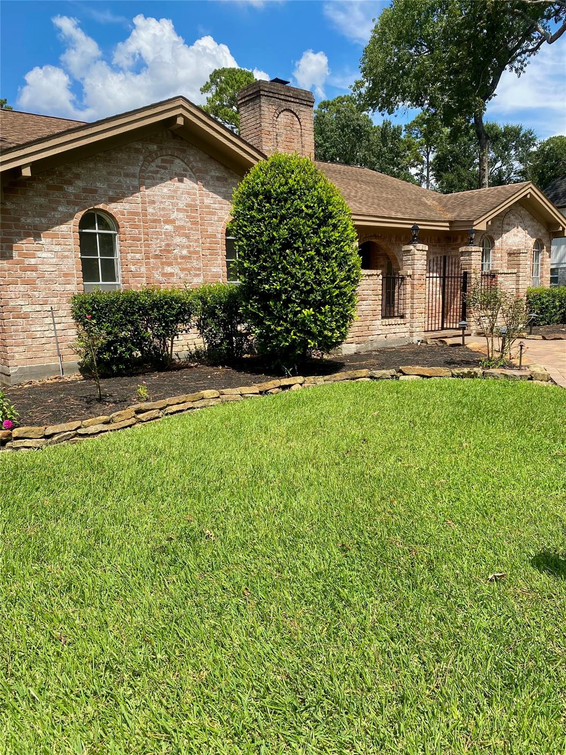 2203 Rolling Meadows Drive