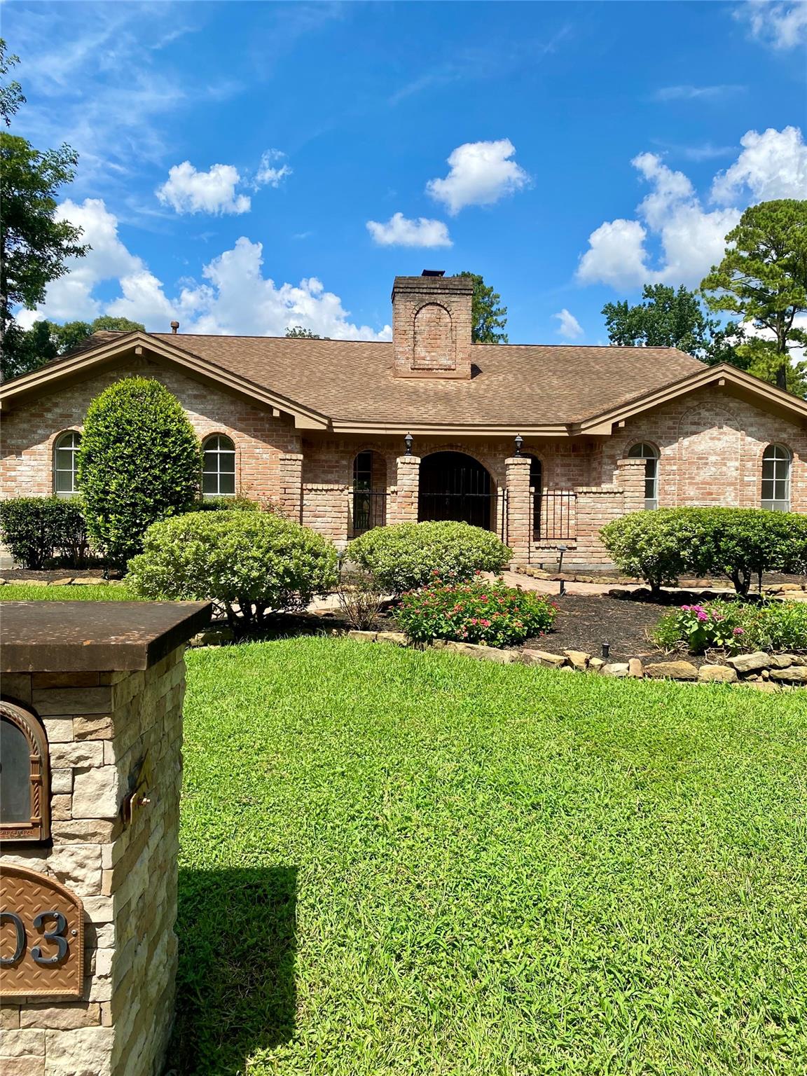 2203 Rolling Meadows Drive