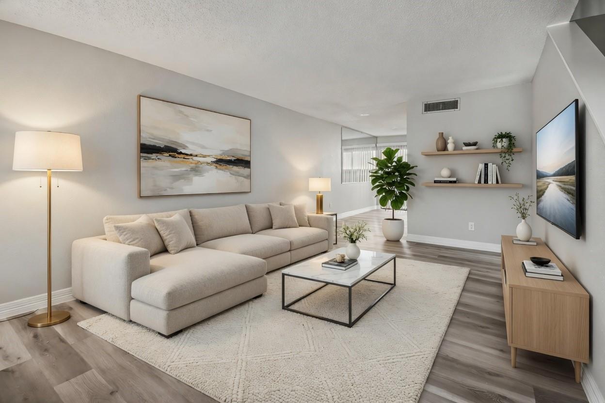 3919 Fairmont Parkway 113