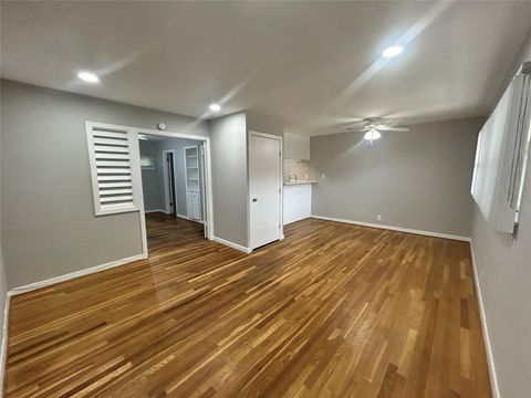 Photo of 3520 Garrott #3, Houston, TX 77006 (MLS # 4229835)