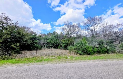 Photo of 0 County Road 415, Navasota, TX 77868 (MLS # 30224743)