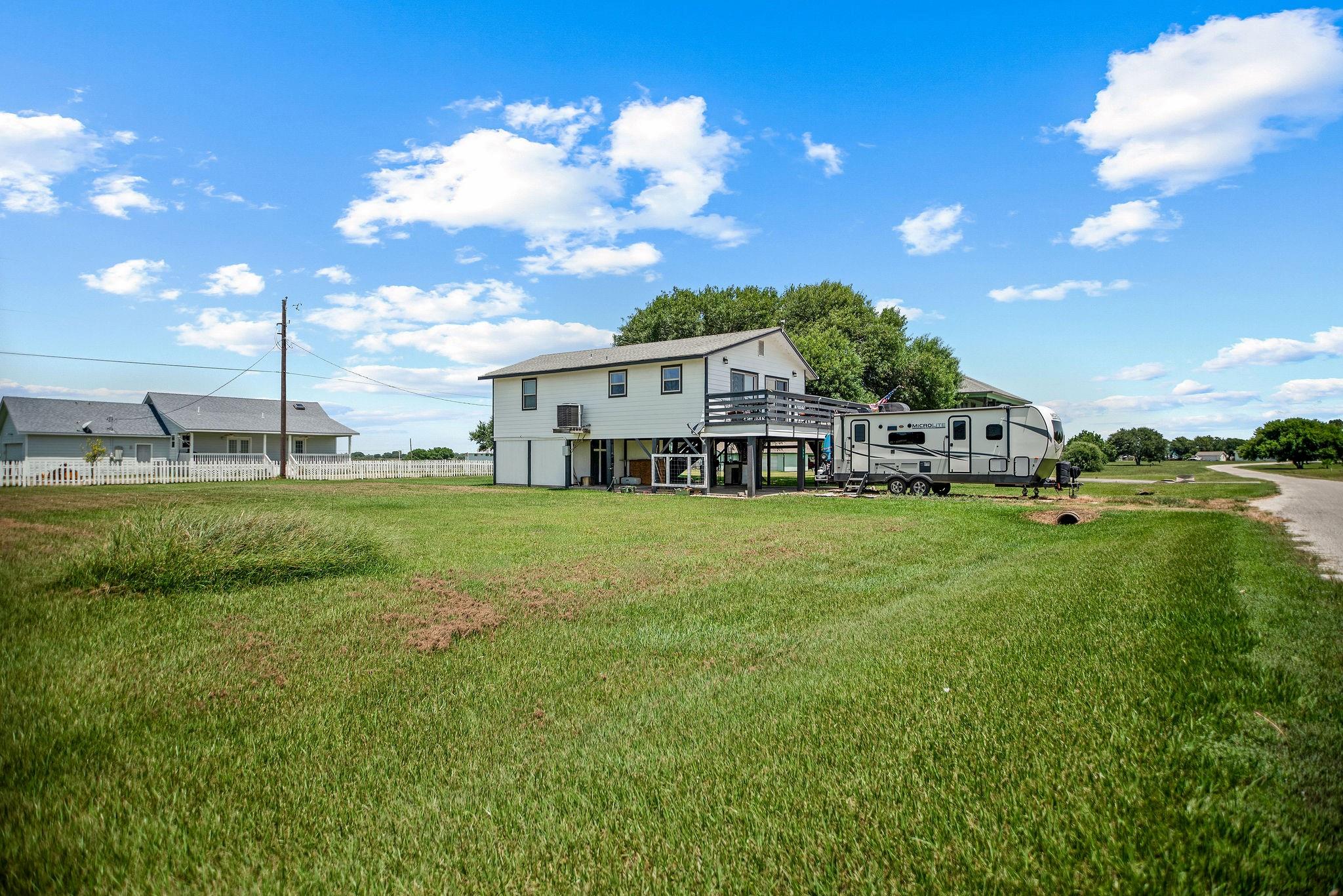 654 Calumet Drive