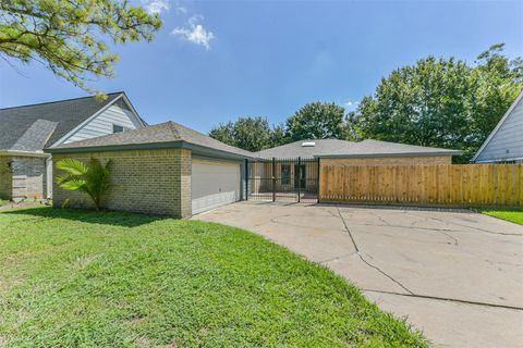 2207 Crystal Hills Drive Houston TX 77077