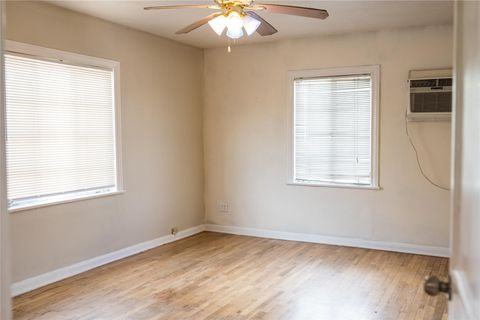 Photo of 2218 Chapman Street #1, Houston, TX 77009 (MLS # 7817218)