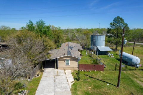Photo of 3629 County Road 870, Alvin, TX 77511 (MLS # 26815207)