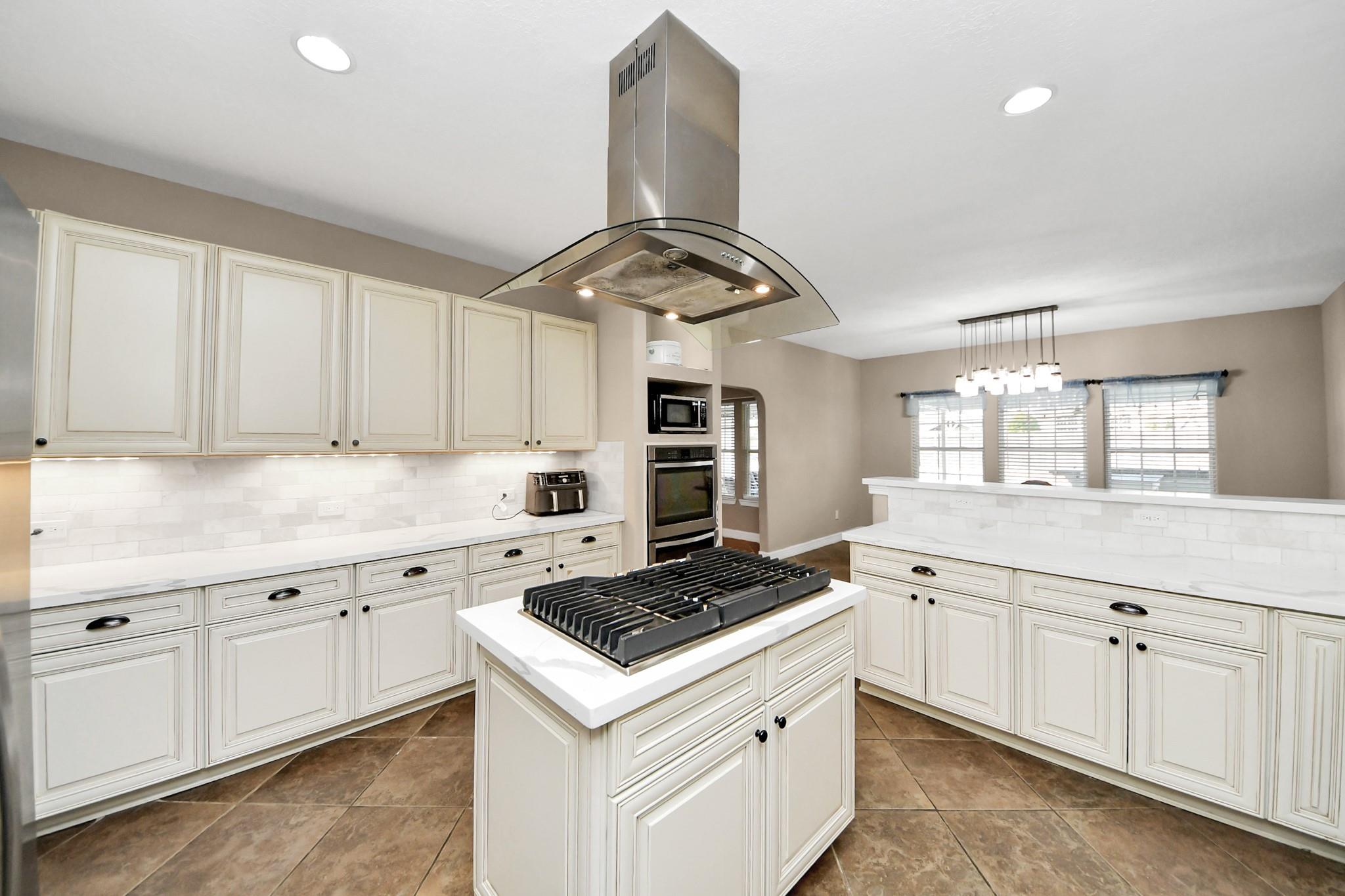 15 Haverford Lane