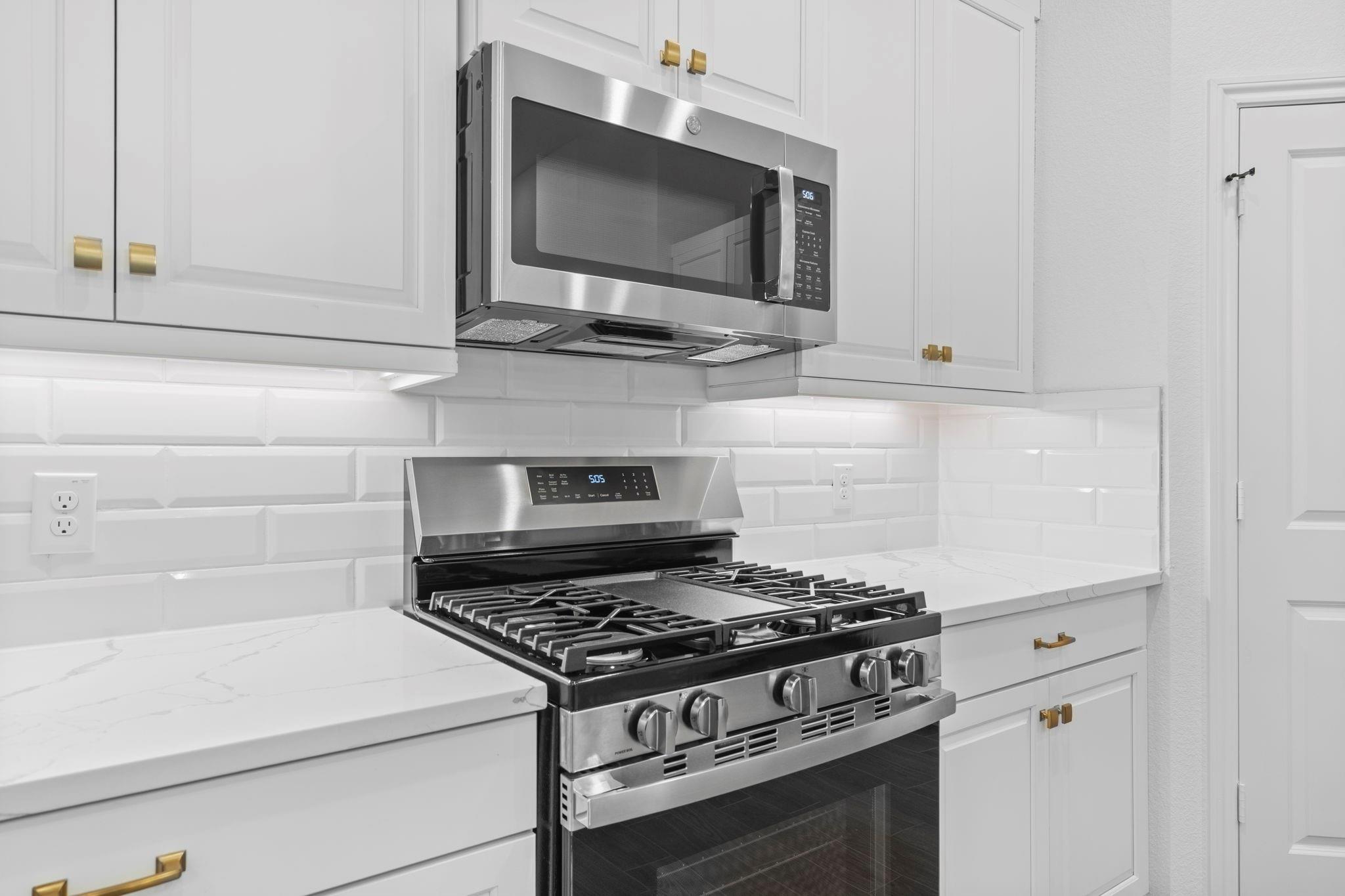 130 West Coralburst Loop