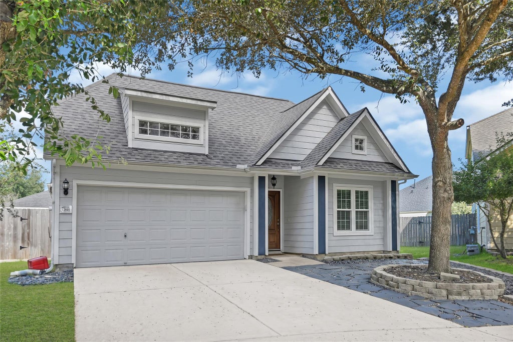 Photo of 12915 Palm Leaf Court, Houston, TX 77044 (MLS # 83464422)